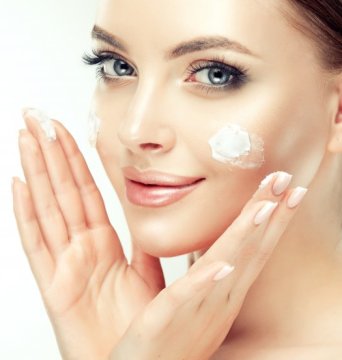 3. KROK - ZKRÁŠLENÍ - Balení - Lahvička s pumpičkou 50 ml